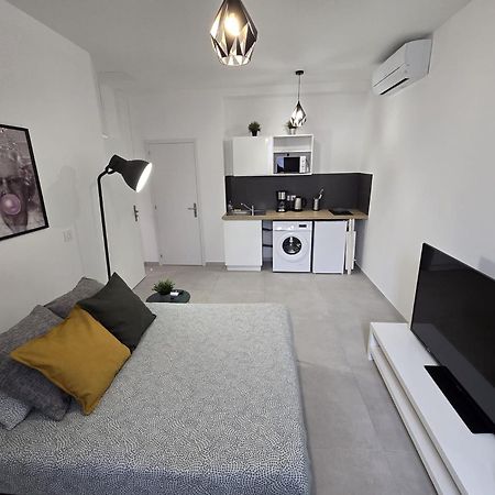 GregBnb-com - T2 Geek&Zen - 10min Gare - Wifi Fibre Toulon Exterior foto